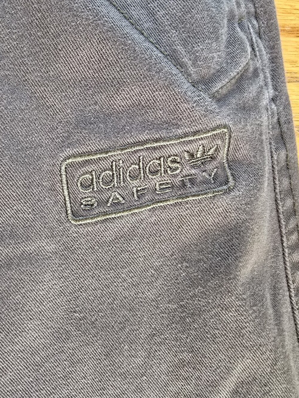 adidas Men's Olive Green Utility Pants Size 52 - Picture 4 of 10